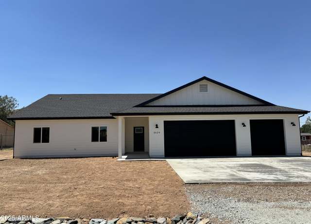 Property at 3624 N Meadowlark Dr, Prescott Valley, AZ 86314, 3 beds, 2 baths