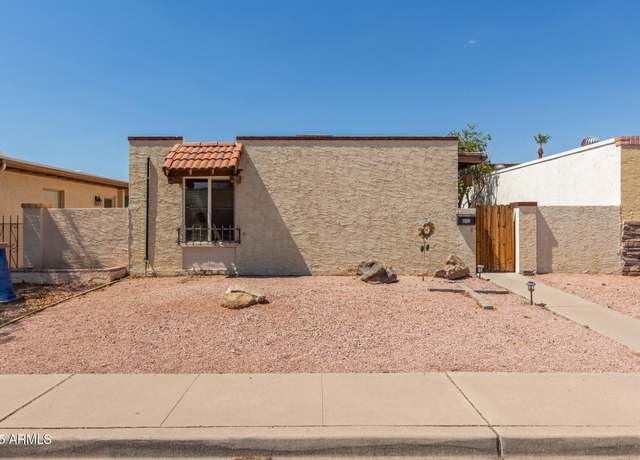 Property at 402 W Manhatton Dr, Tempe, AZ 85282, 2 beds, 2 baths