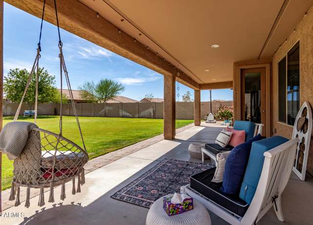 Property at 10403 W EL Cortez Pl, Peoria, AZ 85383, 3 beds, 2 baths