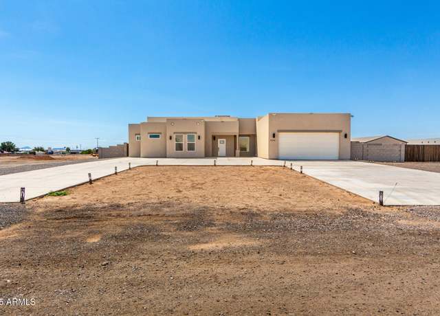 Property at 6248 S Dean Rd, Buckeye, AZ 85326, 4 beds, 2.75 baths