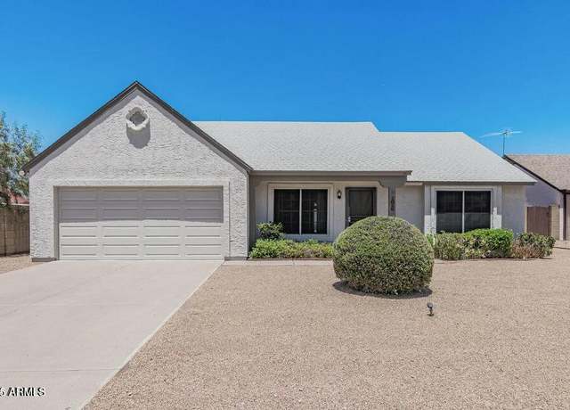 Property at 1016 E Utopia Rd, Phoenix, AZ 85024, 2 beds, 2 baths