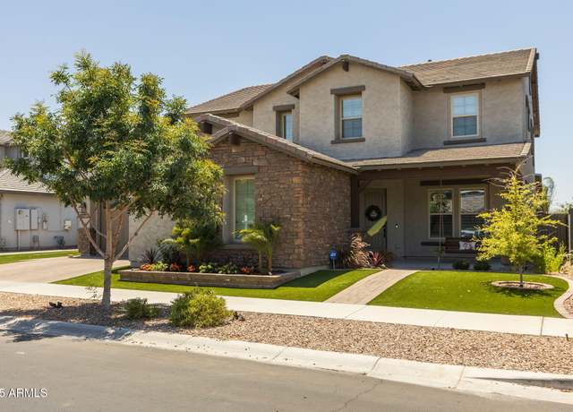 Property at 10713 E Tesla Ave, Mesa, AZ 85212, 5 beds, 3.5 baths