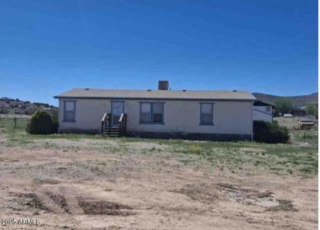 Property at 2410 N Sioux Dr, Chino Valley, AZ 86323, 3 beds, 2 baths