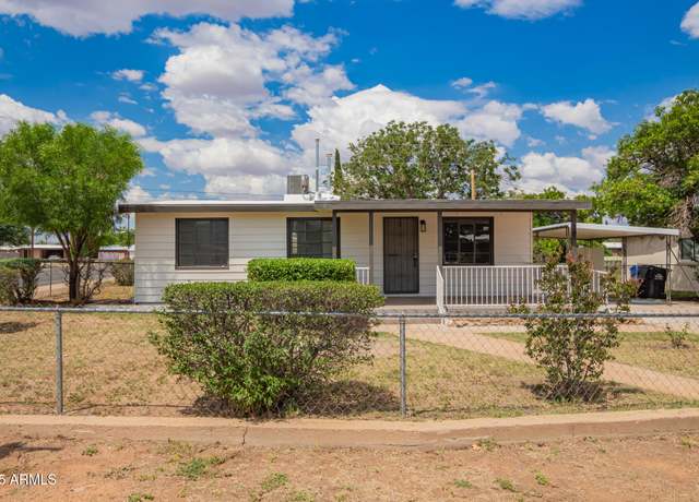 Property at 161 Steffen St, Sierra Vista, AZ 85635, 3 beds, 1 bath