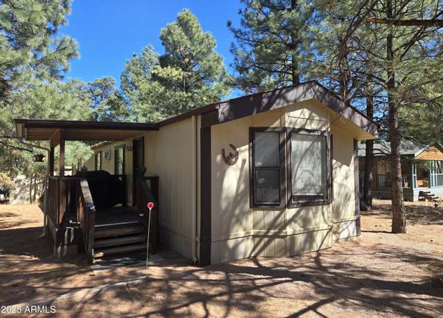 Property at 2877 Lazy Bear Trl, Overgaard, AZ 85933, 2 beds, 2 baths