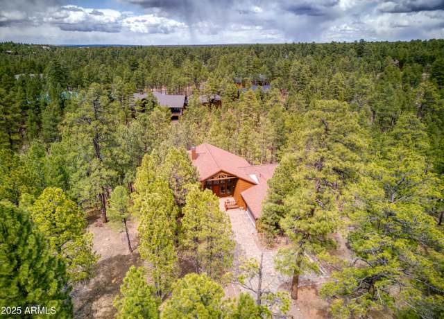 Property at 520 N Silverleaf Ln, Show Low, AZ 85901, 3 beds, 3.5 baths