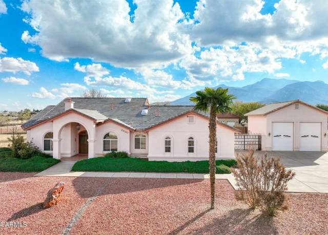 Property at 2530 E Atsina Dr, Sierra Vista, AZ 85650, 3 beds, 2.5 baths