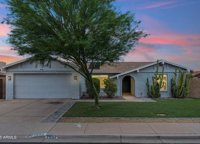 Property at 2552 W Kiva Ave, Mesa, AZ 85202, 4 beds, 2 baths