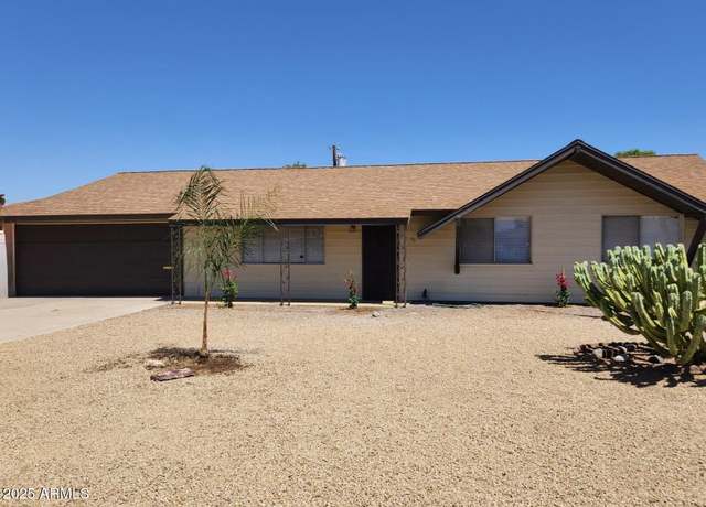 Property at 10324 W Willie Low Cir, Sun City, AZ 85351, 3 beds, 2 baths