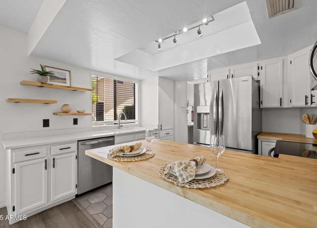 Property at 2455 E Broadway Rd #122, Mesa, AZ 85204, 3 beds, 2.5 baths