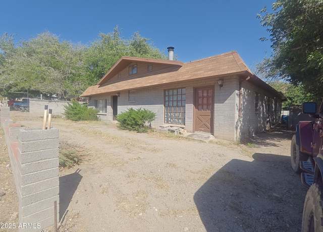 Property at 5463 E Roberts Dr, Globe, AZ 85501, 2 beds, 2 baths