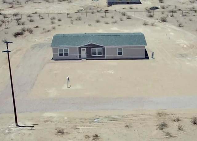 Property at 1124 N 384th Ave, Tonopah, AZ 85354, 4 beds, 2 baths