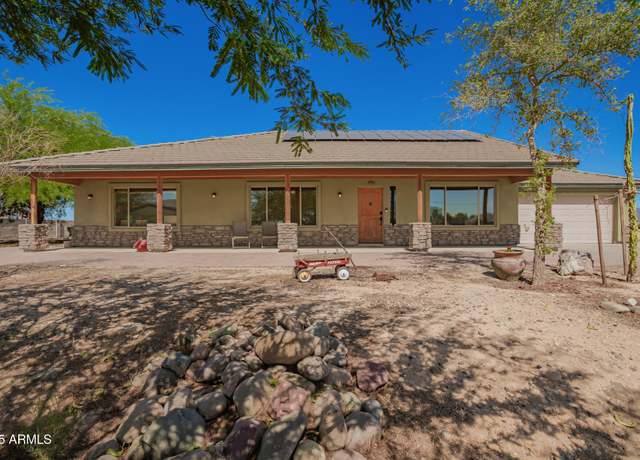 Property at 4621 S 179th Dr, Goodyear, AZ 85338, 4 beds, 2 baths