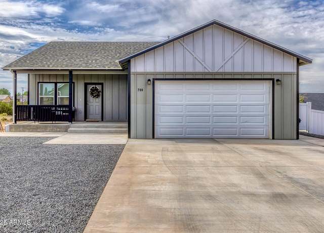 Property at 799 Cobble Ln, Taylor, AZ 85939, 4 beds, 3 baths
