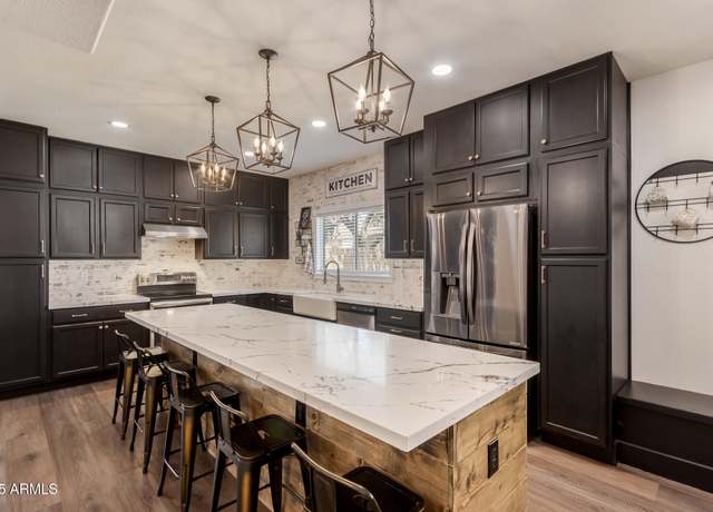 Property at 1631 N Avoca --, Mesa, AZ 85207, 4 beds, 3 baths