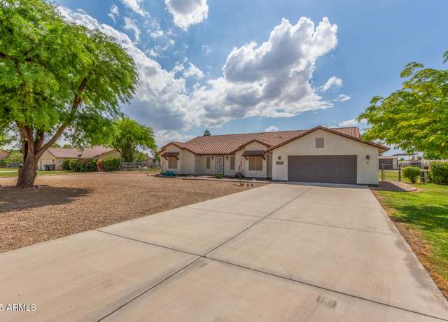 Property at 2810 S 201st Dr, Buckeye, AZ 85326, 4 beds, 2 baths