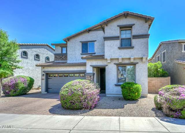 Property at 6611 S San Jacinto St, Gilbert, AZ 85298, 3 beds, 3 baths