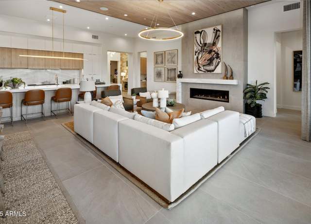 Property at 10532 N 128th Pl, Scottsdale, AZ 85259, 3 beds, 3.5 baths