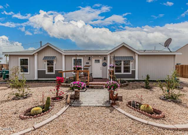 Property at 134 N Mountain Rd, Apache Junction, AZ 85120, 3 beds, 2 baths