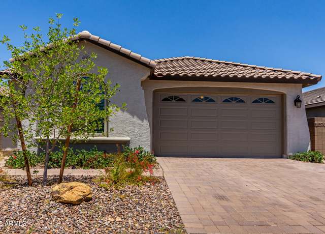 Property at 2818 W Fain Dr, San Tan Valley, AZ 85144, 4 beds, 2.5 baths