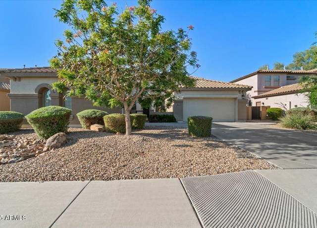 Property at 834 W Whitten St, Chandler, AZ 85225, 5 beds, 3.5 baths
