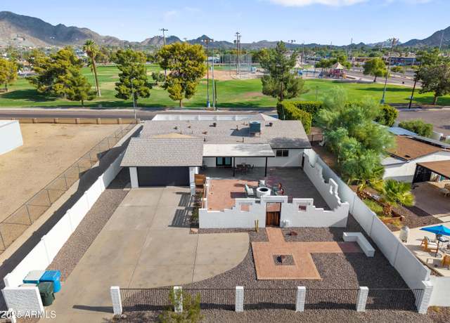 Property at 1121 E Townley Ave, Phoenix, AZ 85020, 3 beds, 3 baths