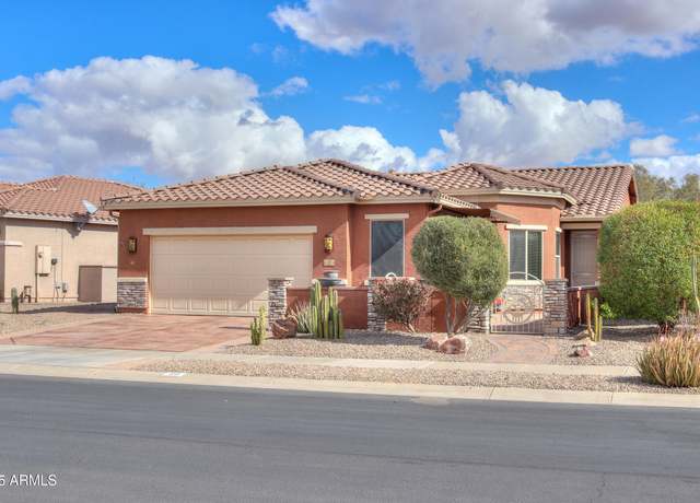 Property at 22 S Mesilla Ln, Casa Grande, AZ 85194, 2 beds, 2 baths