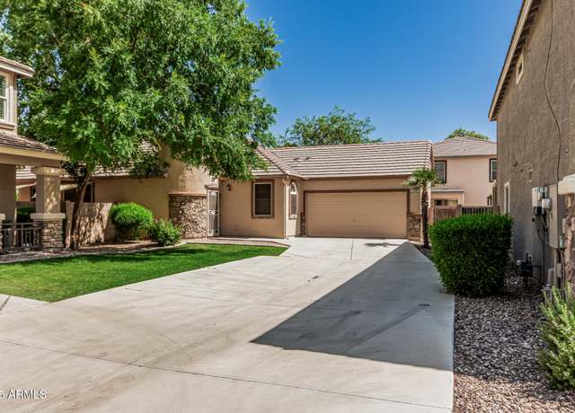 Property at 15941 N 171st Ln, Surprise, AZ 85388, 3 beds, 2 baths