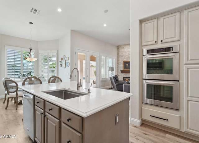 Property at 4960 E Dale Ln, Cave Creek, AZ 85331, 3 beds, 2.5 baths