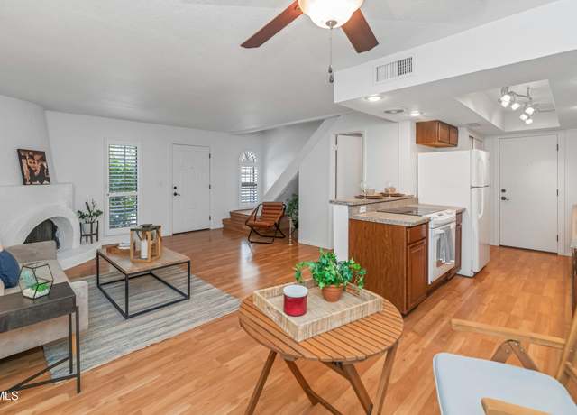 Property at 1826 E Frier Dr #2, Phoenix, AZ 85020, 2 beds, 1.5 baths