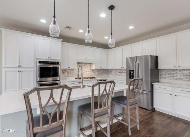 Property at 1548 W Windhaven Ave, Gilbert, AZ 85233, 3 beds, 2.5 baths