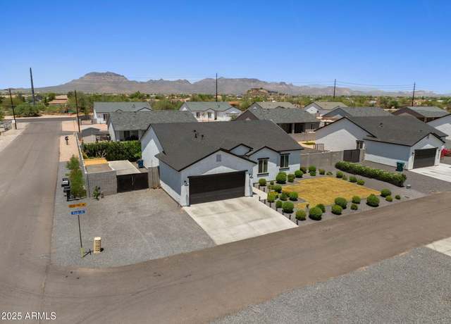Property at 10534 E Butte St, Apache Junction, AZ 85120, 4 beds, 2.5 baths
