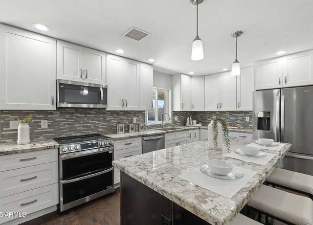 Property at 14848 N 29th St, Phoenix, AZ 85032, 3 beds, 2 baths