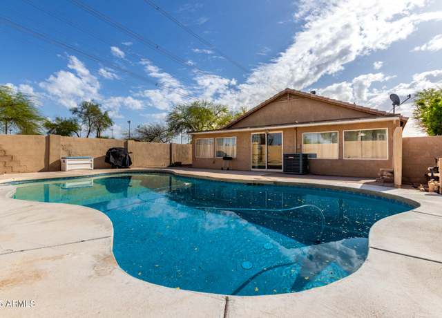 Property at 374 N Bay Dr, Gilbert, AZ 85233, 3 beds, 2 baths