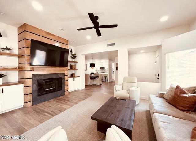 Property at 14209 N Ashbrook Dr Unit A, Fountain Hills, AZ 85268, 3 beds, 2 baths