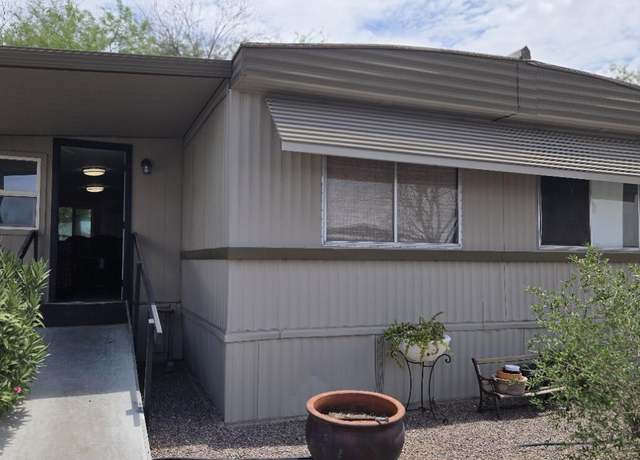 Property at 5747 W Missouri Ave #3, Glendale, AZ 85301, 3 beds, 2 baths