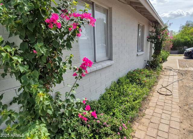 Property at 13308 W Mclellan Rd, Glendale, AZ 85307, 3 beds, 2 baths