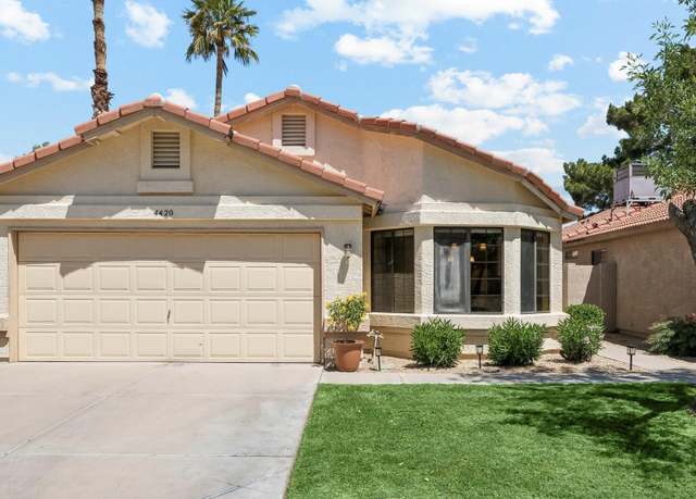 Property at 4420 E Amberwood Dr, Phoenix, AZ 85048, 3 beds, 2 baths