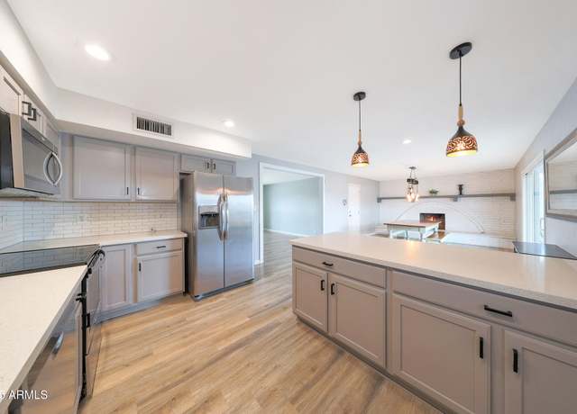 Property at 12627 N 25th Ave, Phoenix, AZ 85029, 3 beds, 2 baths
