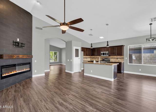 Property at 1332 W Blue Ridge Ct, Chandler, AZ 85248, 4 beds, 2 baths