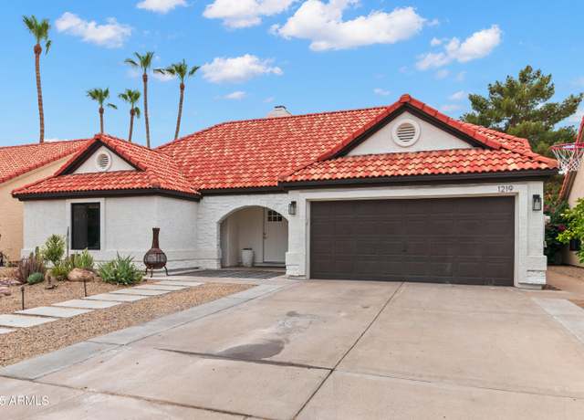 Property at 1219 E Heather Ave, Gilbert, AZ 85234, 3 beds, 2 baths