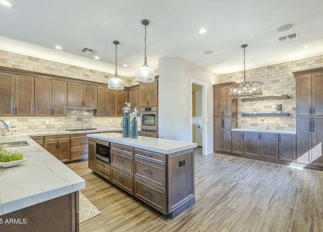 Property at 7438 E Visao Dr, Scottsdale, AZ 85266, 4 beds, 3.5 baths