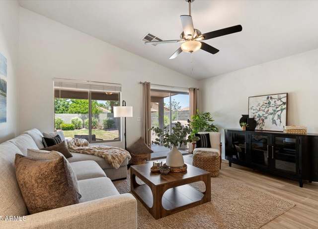 Property at 810 E Potter Dr, Phoenix, AZ 85024, 3 beds, 2 baths