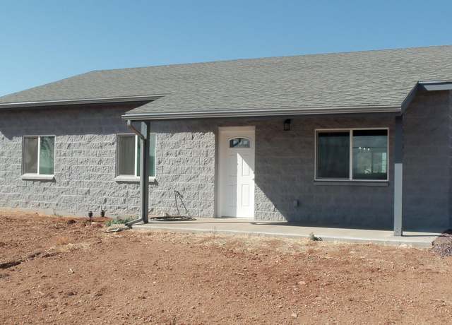Property at 20285 E Ash Creek Rd, Mayer, AZ 86333, 3 beds, 2 baths