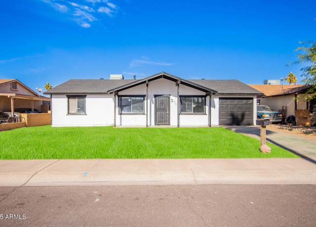 Property at 5948 W Holly St, Phoenix, AZ 85035, 3 beds, 2 baths