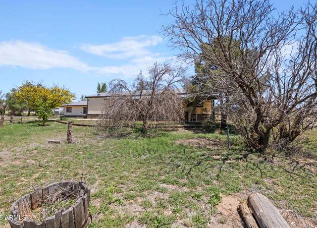 Property at 25160 N Larita Rd, Paulden, AZ 86334, 3 beds, 2 baths