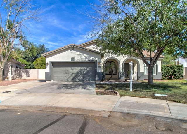 Property at 10402 E Javelina Ave, Mesa, AZ 85209, 4 beds, 2 baths