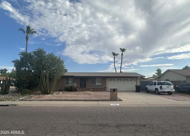 Property at 1826 W Michigan Ave, Phoenix, AZ 85023, 3 beds, 2 baths