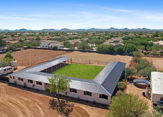 Property at 29048 N 53rd St, Cave Creek, AZ 85331, 4 beds, 3 baths