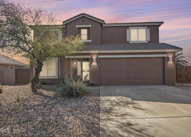 Property at 1805 E Aloe Pl, Chandler, AZ 85286, 4 beds, 2.5 baths